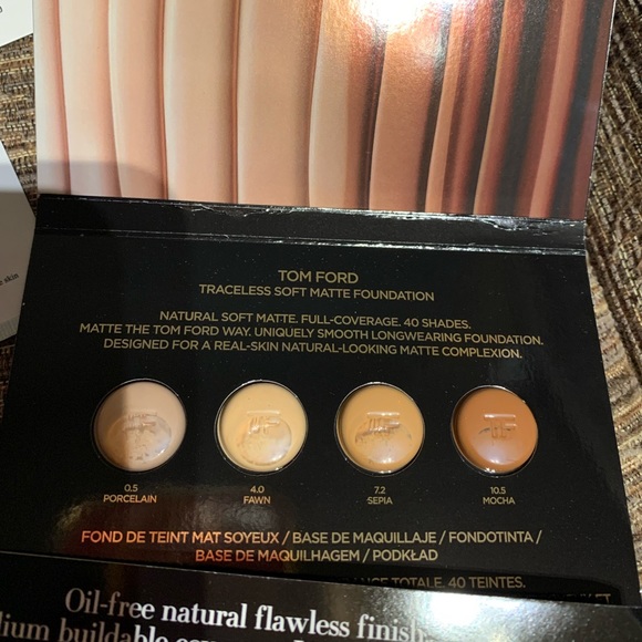 Foundation and skincare sample bundle Tom Ford guerlain Lancome Giorgio Armani - Picture 2 of 6